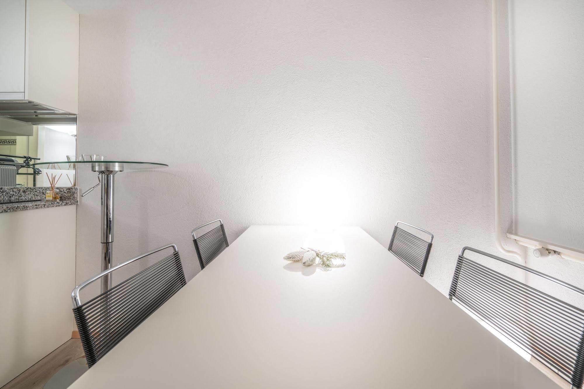 Top City Center Location By Airhome Zug Exterior photo