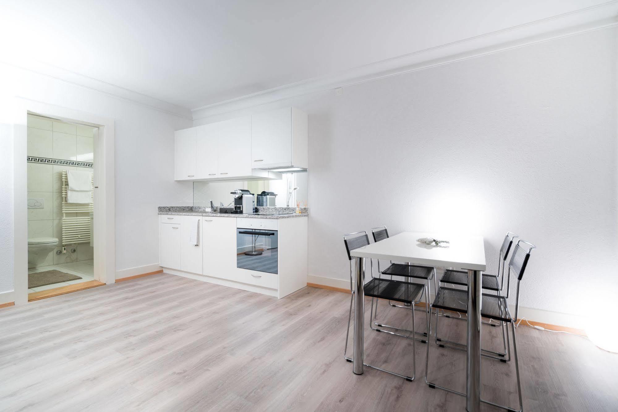 Top City Center Location By Airhome Zug Exterior photo
